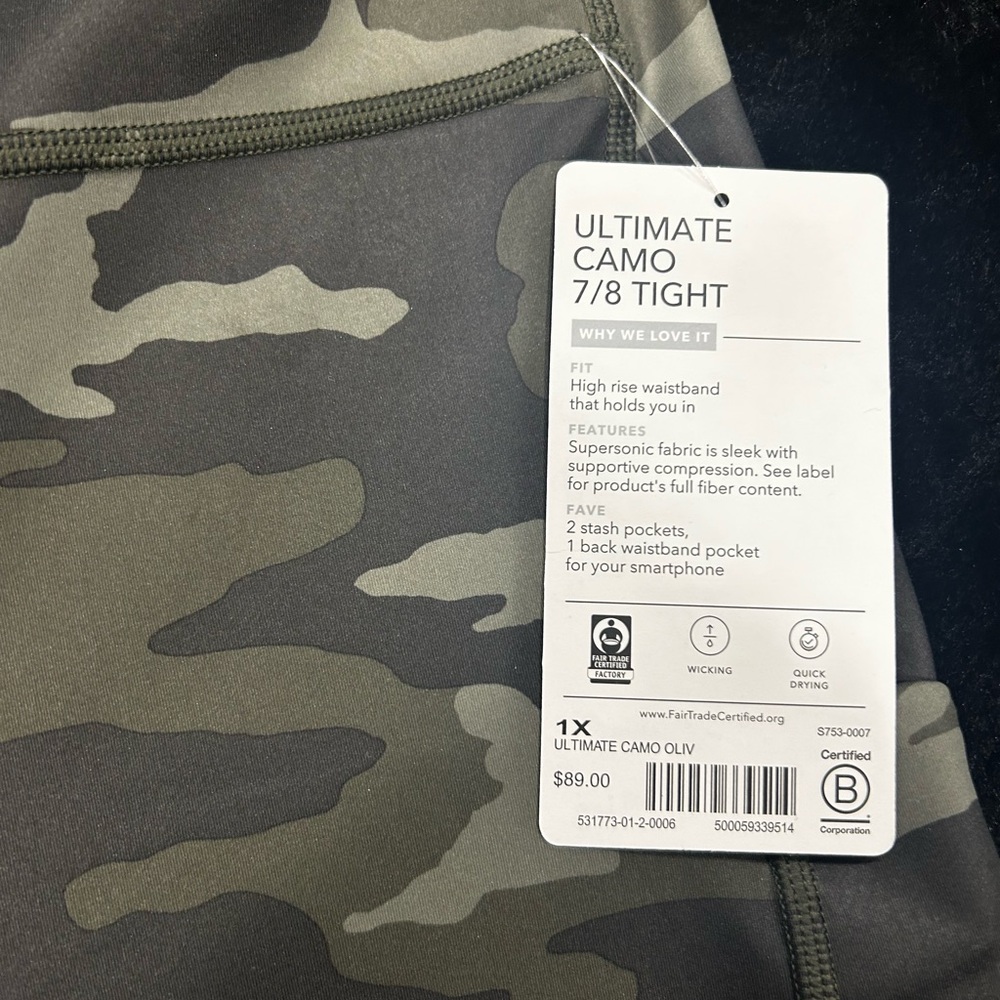 NWT- Athleta Ultimate Camo 7/8 tight - Picture 5 of 7